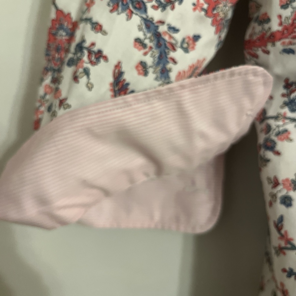 NWT Chaps Pink and White Floral Blouse Striped Sleeves - Picture 3 of 3
